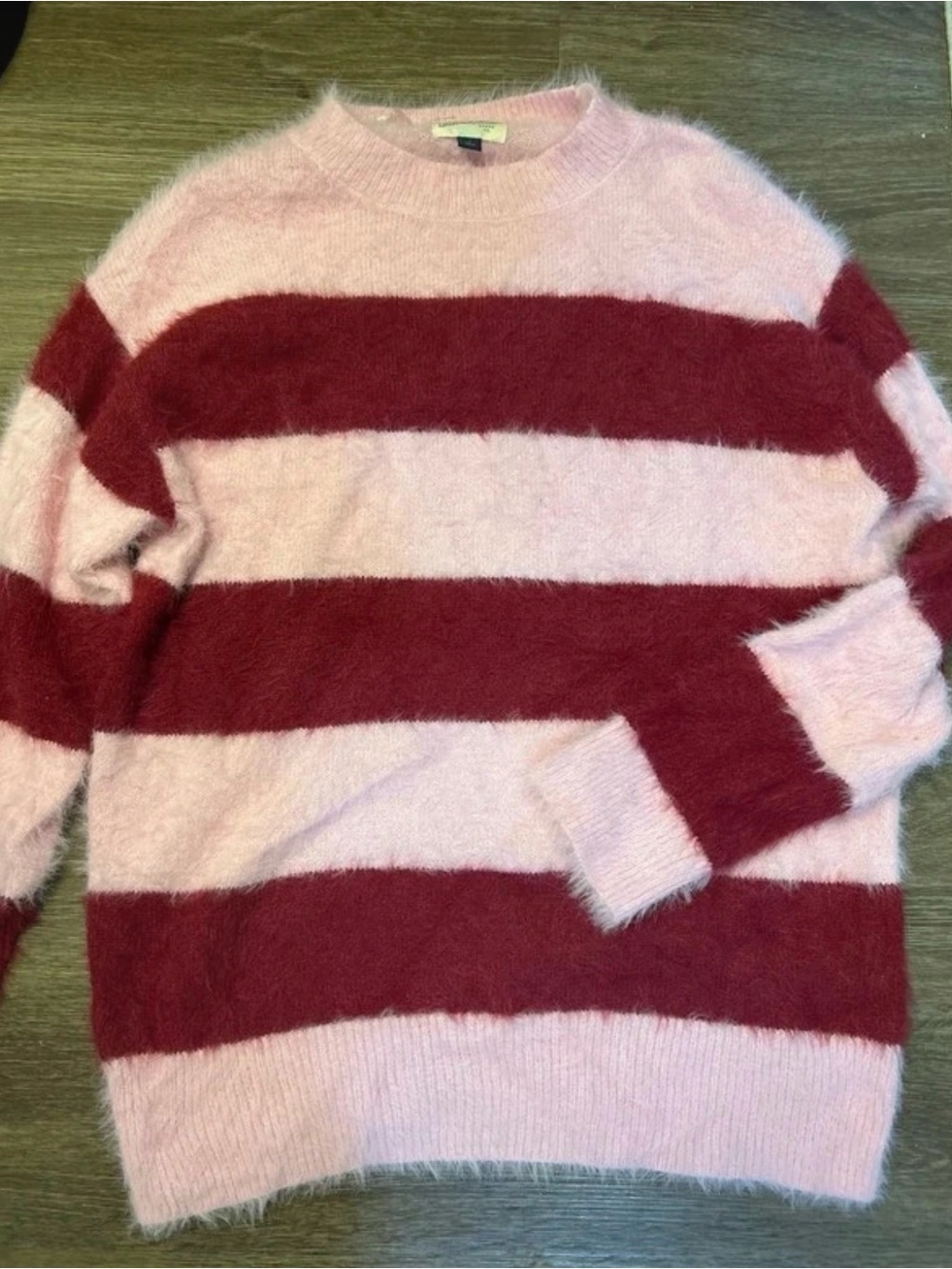 Universal Thread Fuzzy Crewneck Sweater in Pink & Red Stripes